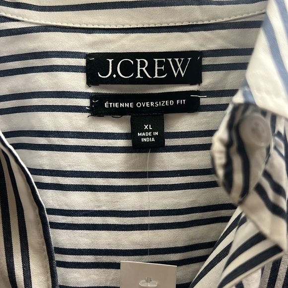 JCREW BUTTON UP - Picture 2 of 4